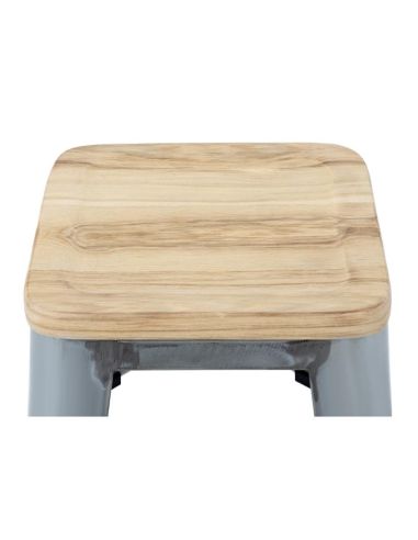 Tabourets hauts en acier galvanisé avec assise en bois Bolero Bistro (lot de 4)