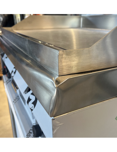 Fry-Top à gaz lisse en CHROME - Série 650 - L800 | Lotus - Neuve avec choc transporteur - FTL-8GS-AV