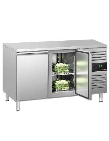 Table réfrigérée professionnelle 2 portes - Froid ventilé | GGM - KTS147ND