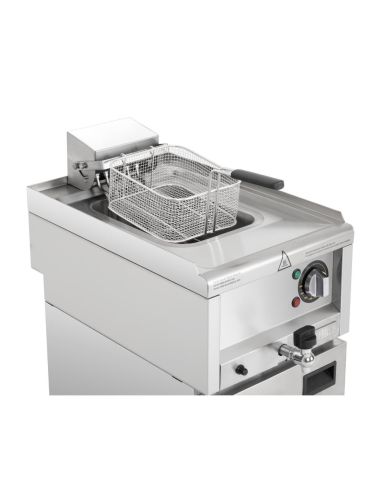 Friteuse électrique simple cuve Série 600 8L - Buffalo - SA781