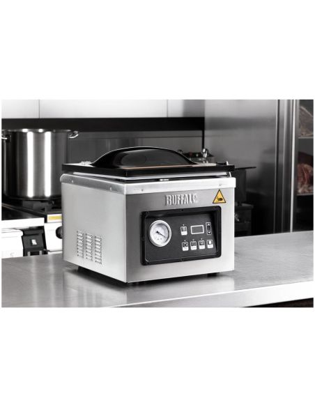 Machine de mise sous vide avec chambre et pompe à huile 9L - Buffalo - HT497